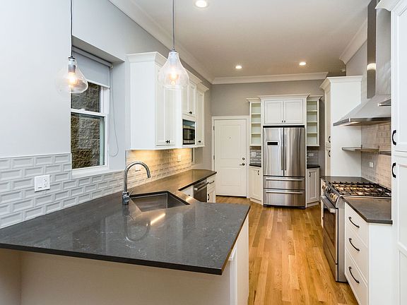 5th image of 1912 N Dayton St APT 1F