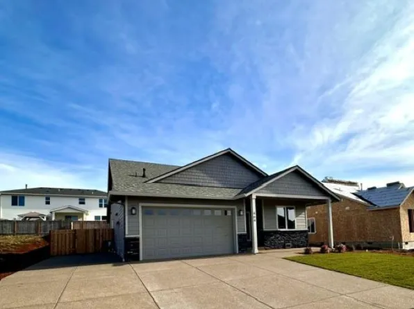 464 NE Cedar St, Sublimity, OR 97385