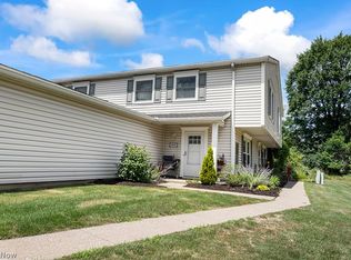 175 Ivy Hill Ln #D-46, Medina, OH