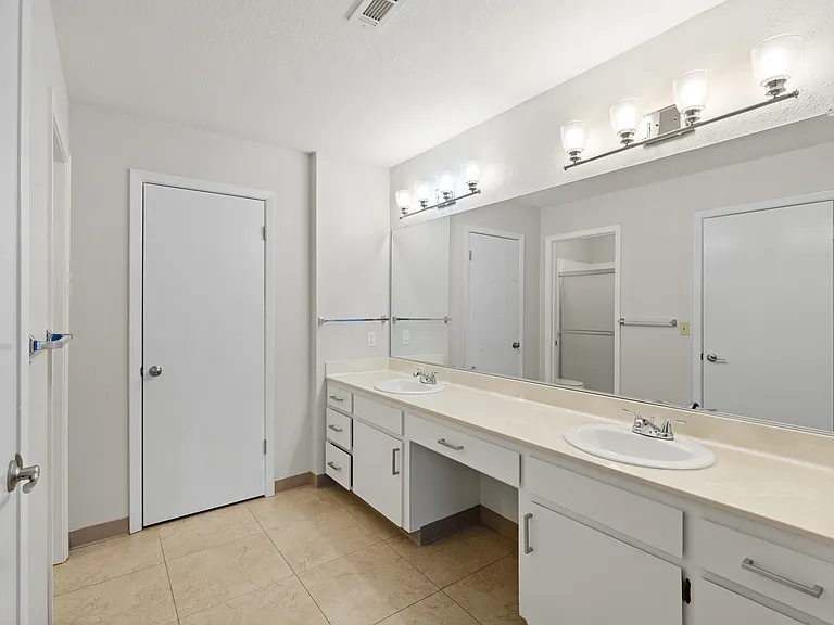 2249 Piccardo Cir — Photo 27