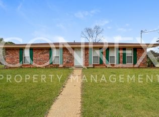 611 Carol Villa Dr, Montgomery, AL 36109