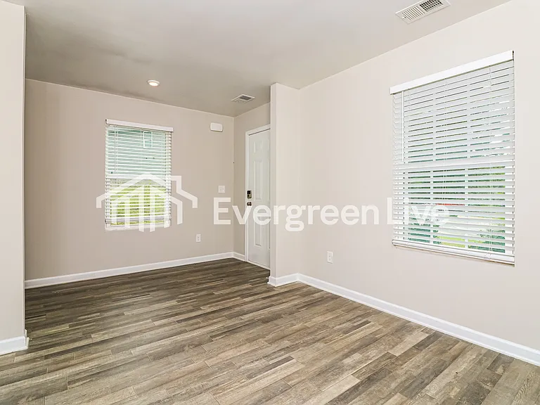 35 L Gurley Ln — Photo 6