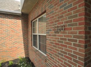 5220 Garand Dr, Westerville, OH 43081