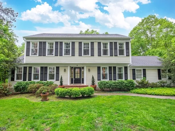 8 Kevin Dr, Mount Olive Twp., NJ 07836