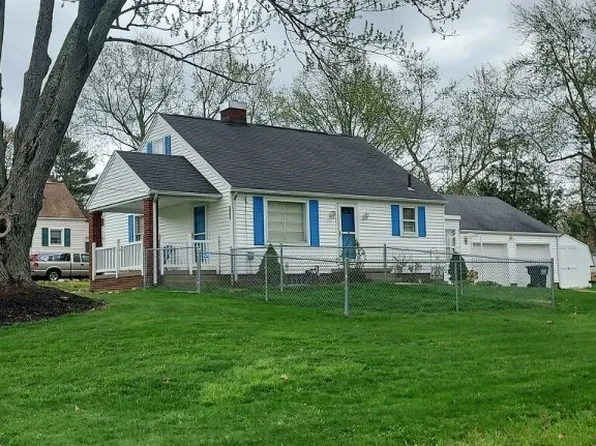 6280 Bosford St SW, Navarre, OH 44662