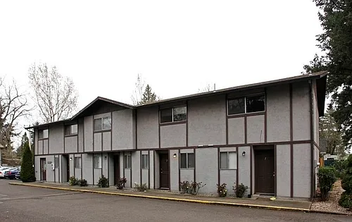 Sherwood Manor Apts Photo 1
