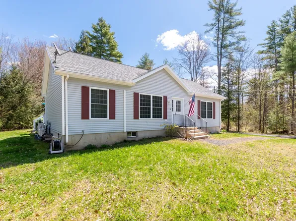 39 Winwood Drive, Barnstead, NH 03225