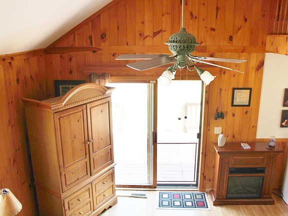 3rd image of 170 Beaver Shores Dr