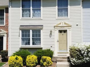 12834 Bison Ct, Woodbridge, VA 22192