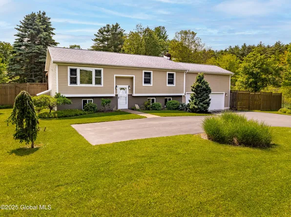 22 Sand Hill Road, Greenfield Center, NY 12833