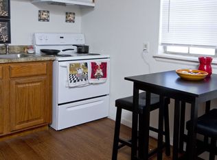 821 South Ave APT 103A, Springfield, MO 65806