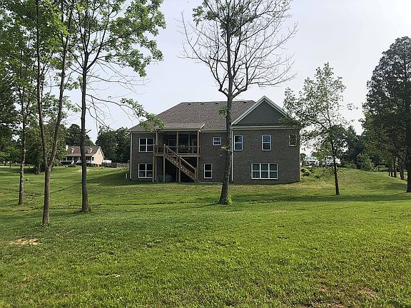 4th image of 157 Briarwood Ct