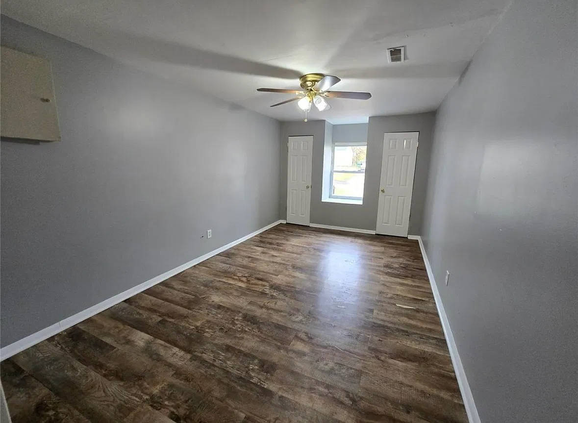 3 bed, 1332 sqft, $1,450 — Photo 2