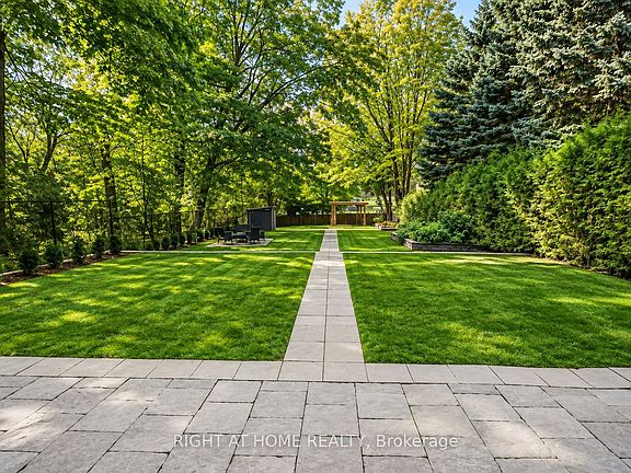 3rd image of 64 Larwood Blvd
