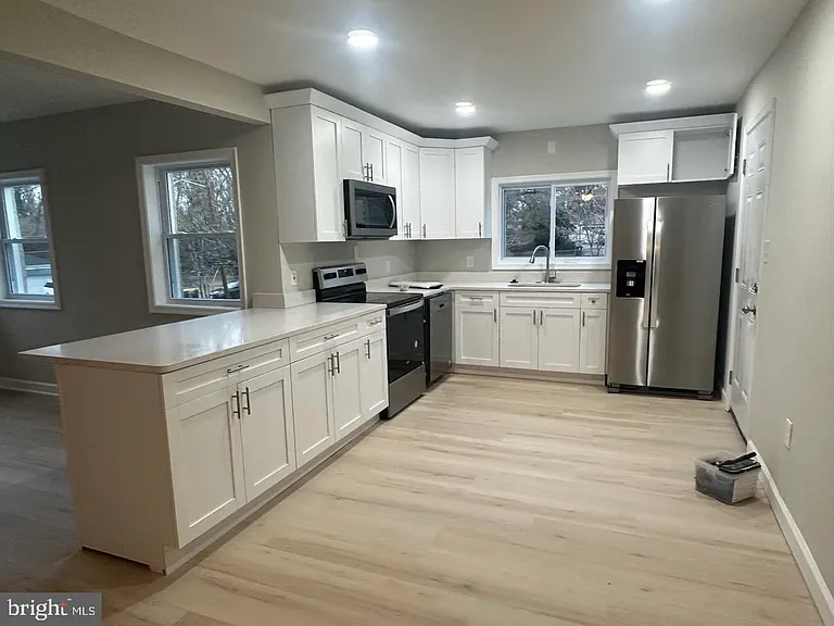 5100 Suitland Rd — Photo 7