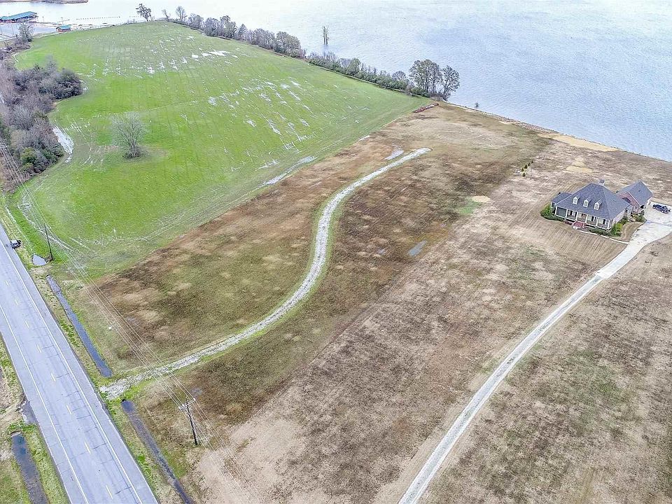 2nd image of 5061 Highway 17