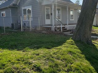 107 E Lawton St, Edgerton, WI 53534