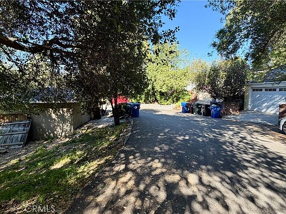 4th image of 0 Hilldale Dr #9