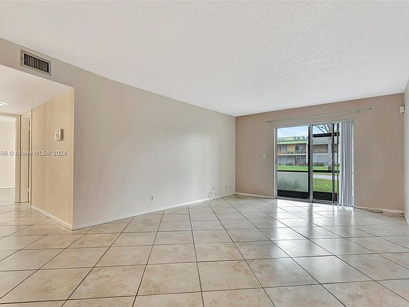 3rd image of 4124 NW 88th Ave APT 103