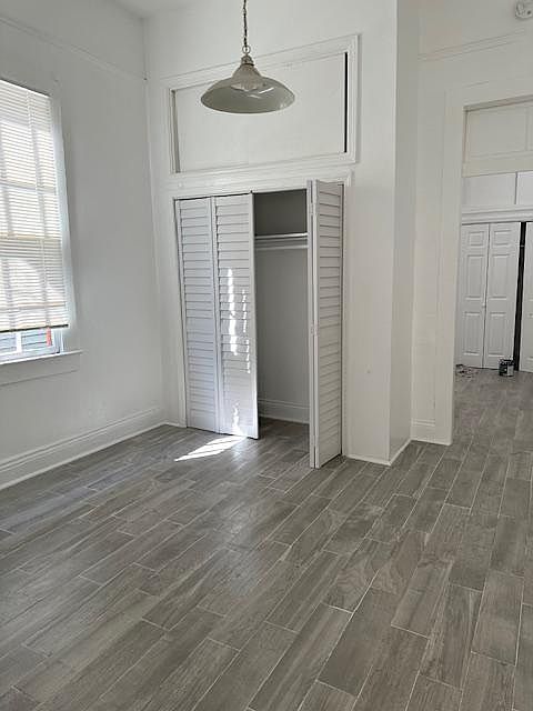 1st image of 2413 3rd St