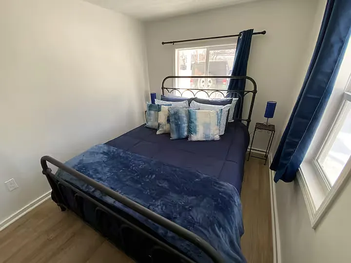 115 McKenzie St — Photo 11