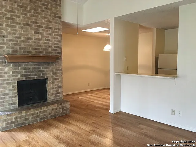 2 bed, 2.0 bath, 1012 sqft, $1,225 — Photo 4