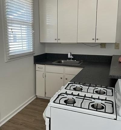 2nd image of 541 Mason St #B