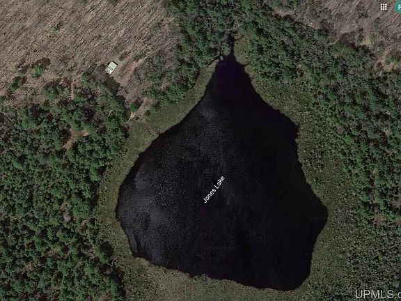 3rd image of 12055 N Round Lake 42nd Ln