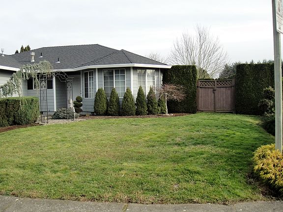 4th image of 5212 Winter Leaf Ct N
