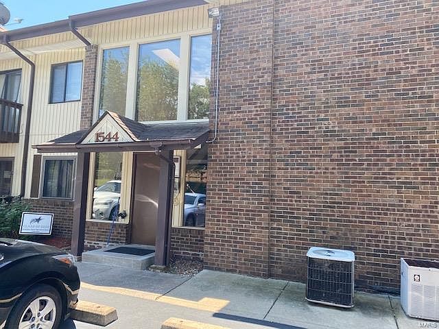 1st image of 1544 Summer Run Dr Unit 203