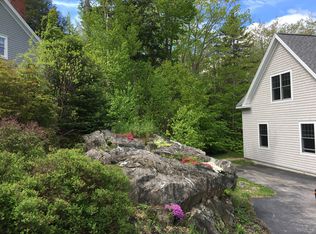 40 Cross Hill Rd, Cape Elizabeth, ME 04107