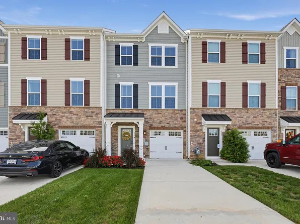 119 Roundstone Run, Woolwich Township, NJ 08085