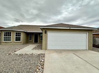 25 Rosa Ave, Los Lunas, NM 87031