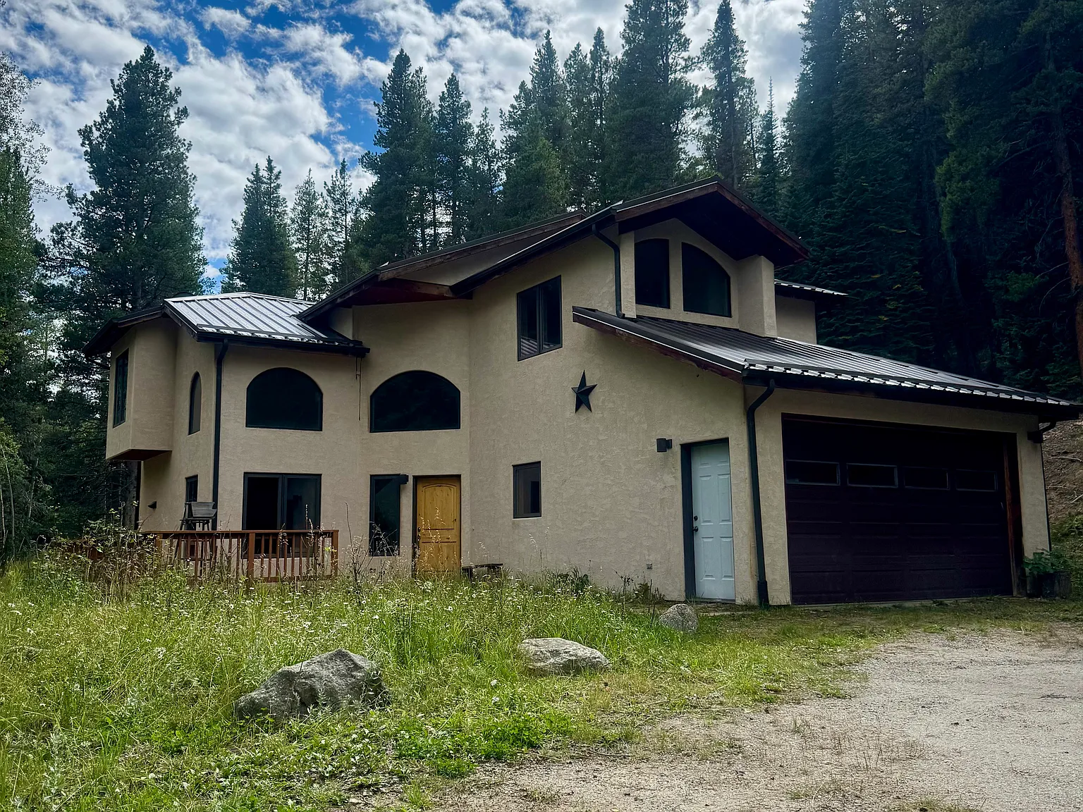 3 bed, 2.5 bath, 1607 sqft, $3,500 — Photo 1