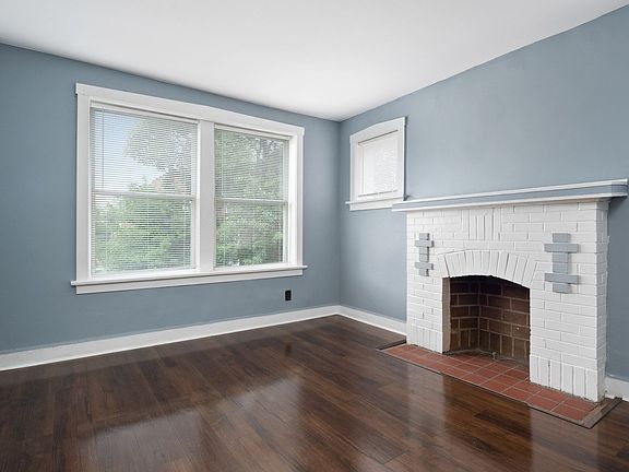 2nd image of 3228 Arsenal St #2