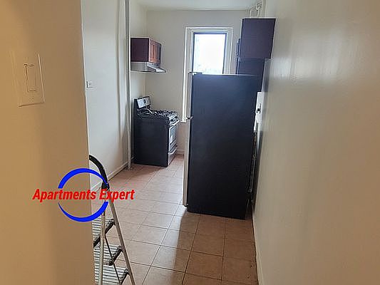 5th image of 3806 Bailey Ave #C1