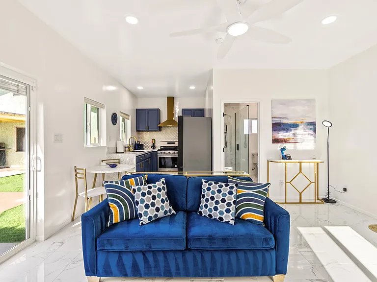 2089 N San Antonio Rd — Photo 8