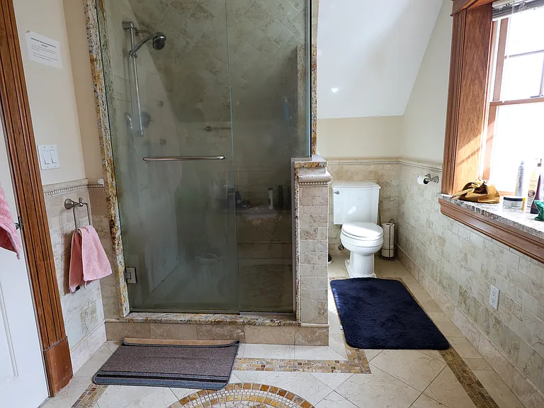 127 Nonantum St #A — Photo 32
