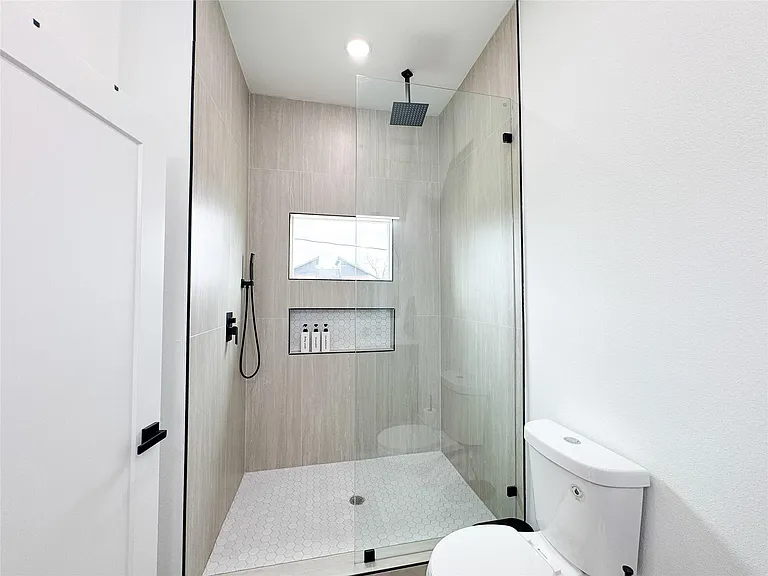 3920 Aledo St #A — Photo 11