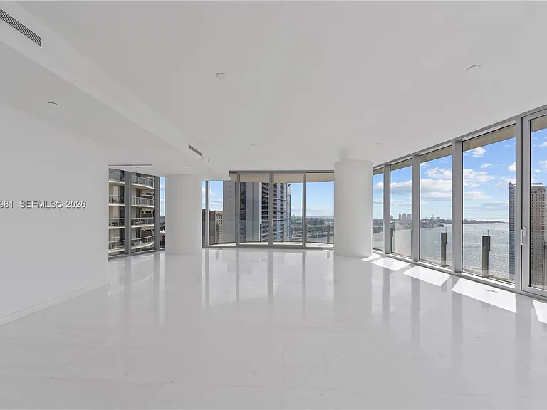 300 Biscayne Boulevard Way #3201 — Photo 4