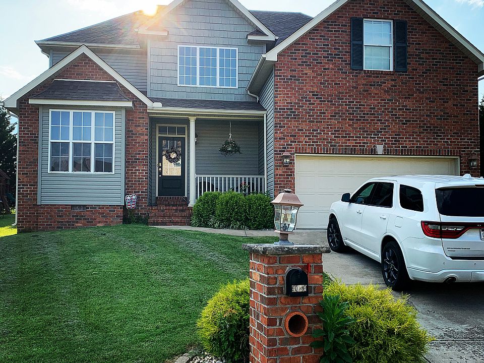 1st image of 4054 Farmington Dr