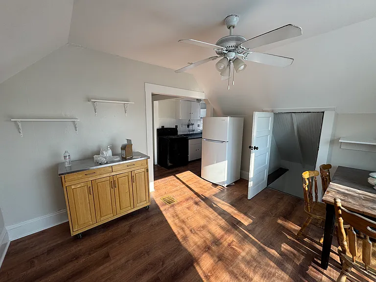 21 Davis Rd #3 — Photo 1