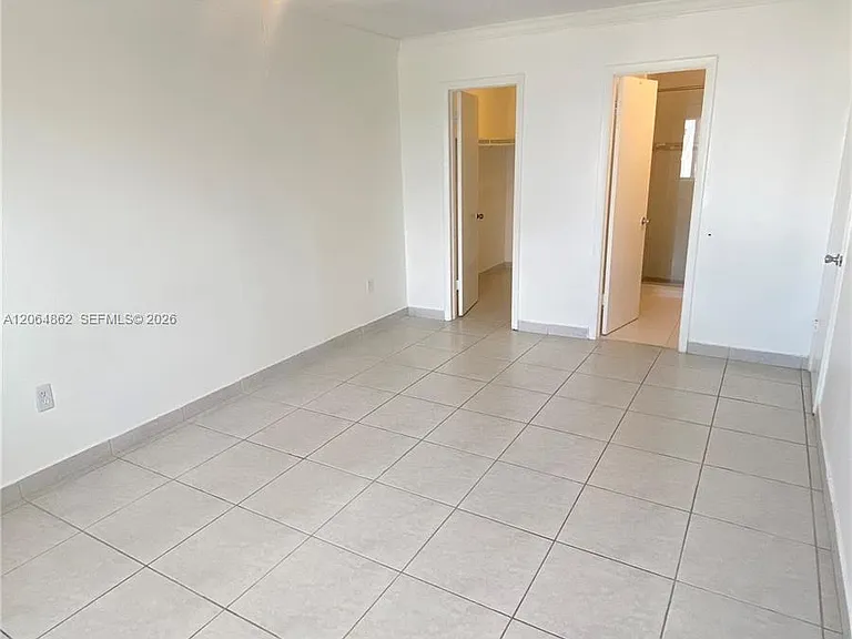 3536 NE 168th St #301 — Photo 16