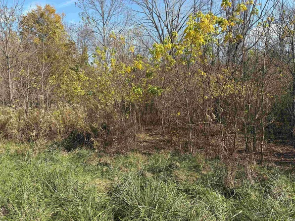 0 S Dewey St, Loogootee, IN 47553