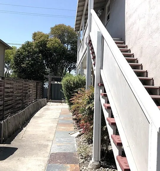 106 El Carmelo Ave — Photo 14