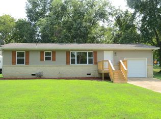 613 Valley Ave, Ava, MO 65608