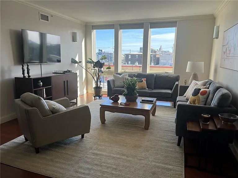 333 Atwells Ave #208 — Photo 6