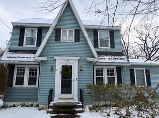 192 N Lake Ave, Troy, NY 12180
