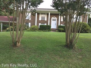 700 Hilltop Rd, Warrior, AL 35180