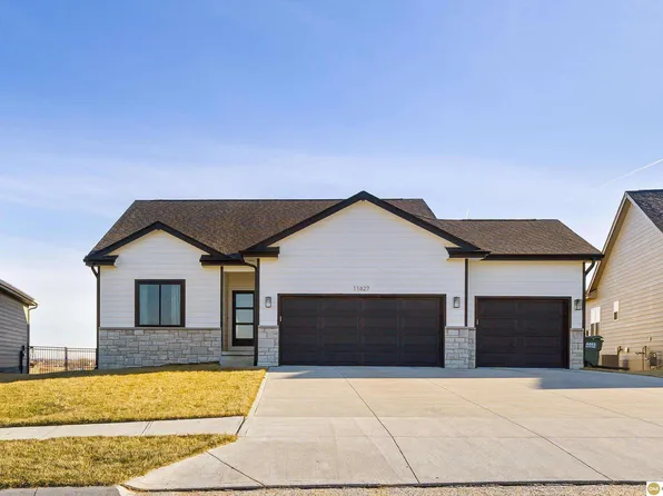 11627 S 189th St, Gretna, NE 68028